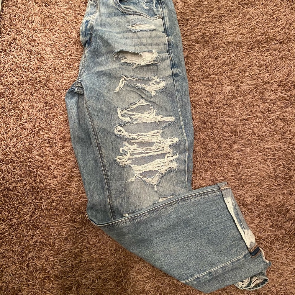 American eagle jeans.